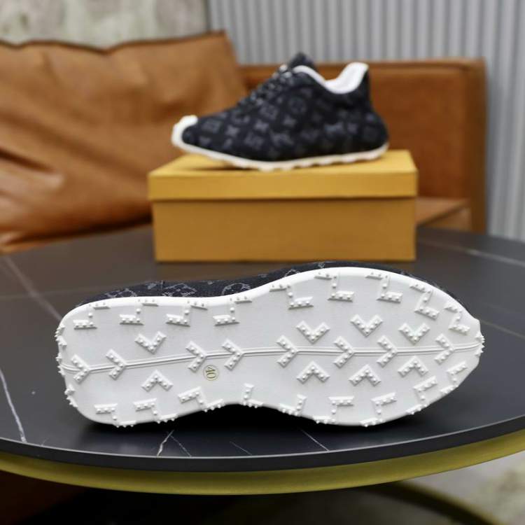 Picture of Louis Vuitton Shoes _SKULVsz38-45mnf104717311